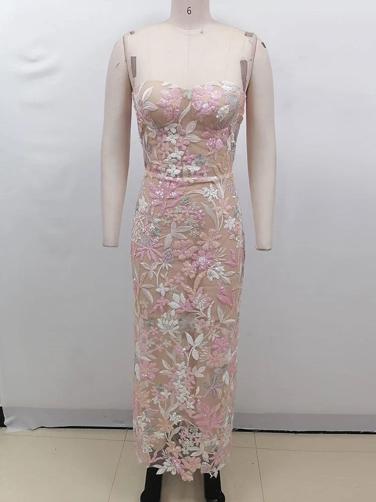 Chic Strapless Floral Embroidery Cocktail Dress