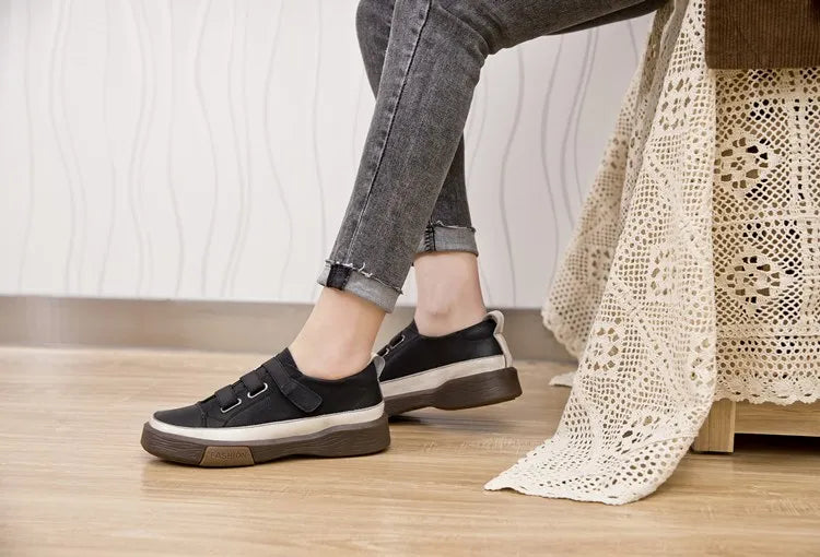 Classic Genuine Leather Flat Sneakers