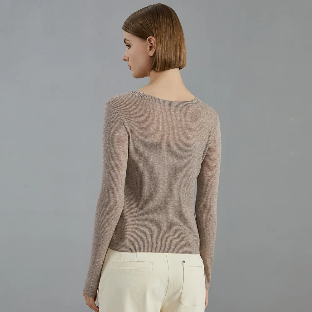 Modish Bright Wool Pullover Sweater