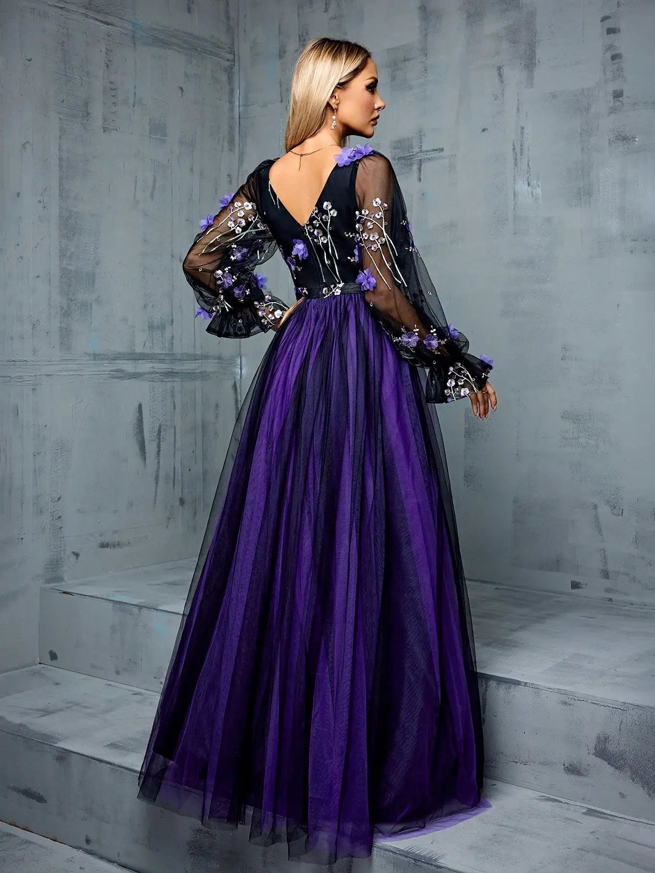 Three-dimensional Flower Embroidery Gown