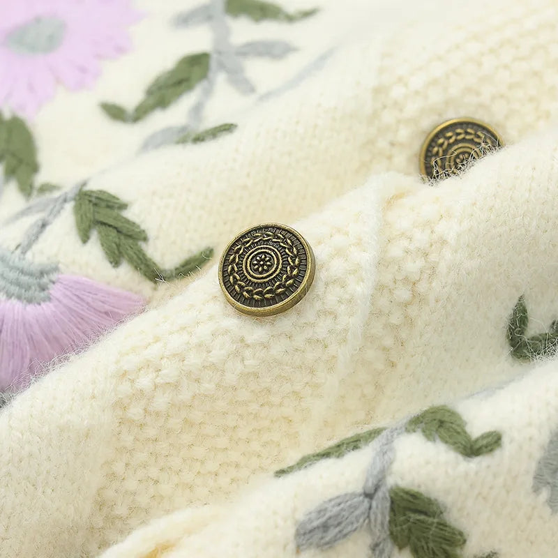 Flower Embroidery Cashmere Sweater