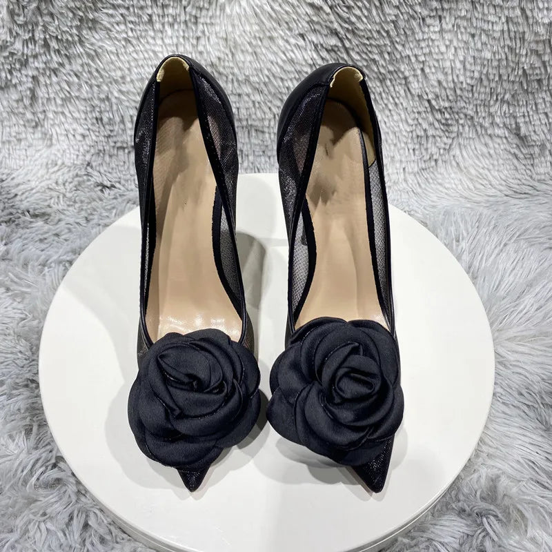 Rose Noir Stilettos Heel