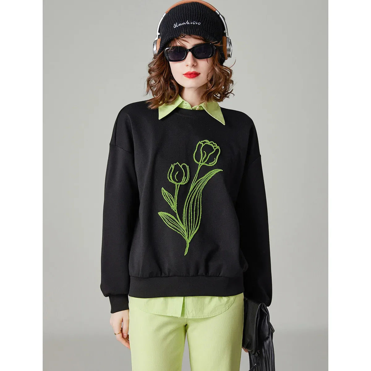 Fashionable Embroidered Flower Pullover Tops