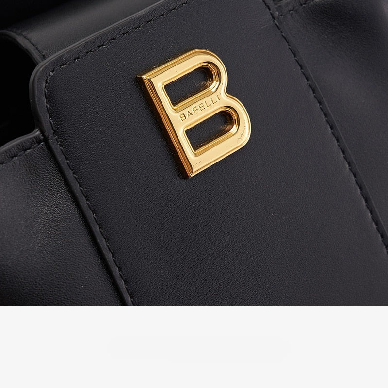 Small Everyday Women's Bucket Bag