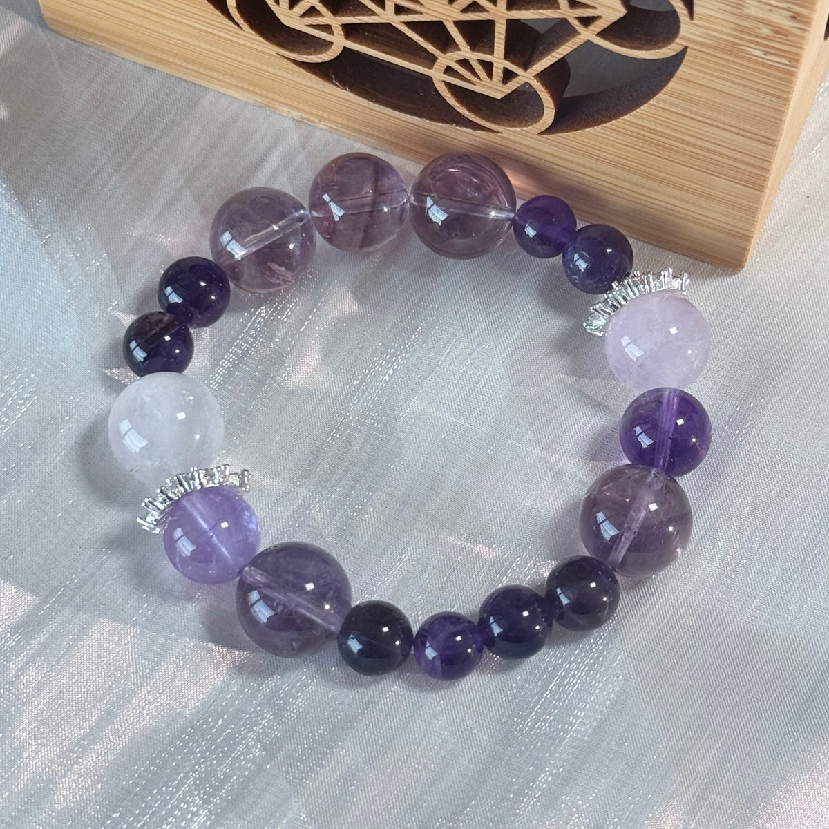 Twilight Amethyst | Like wearing the starlight of dusk upon your hand.