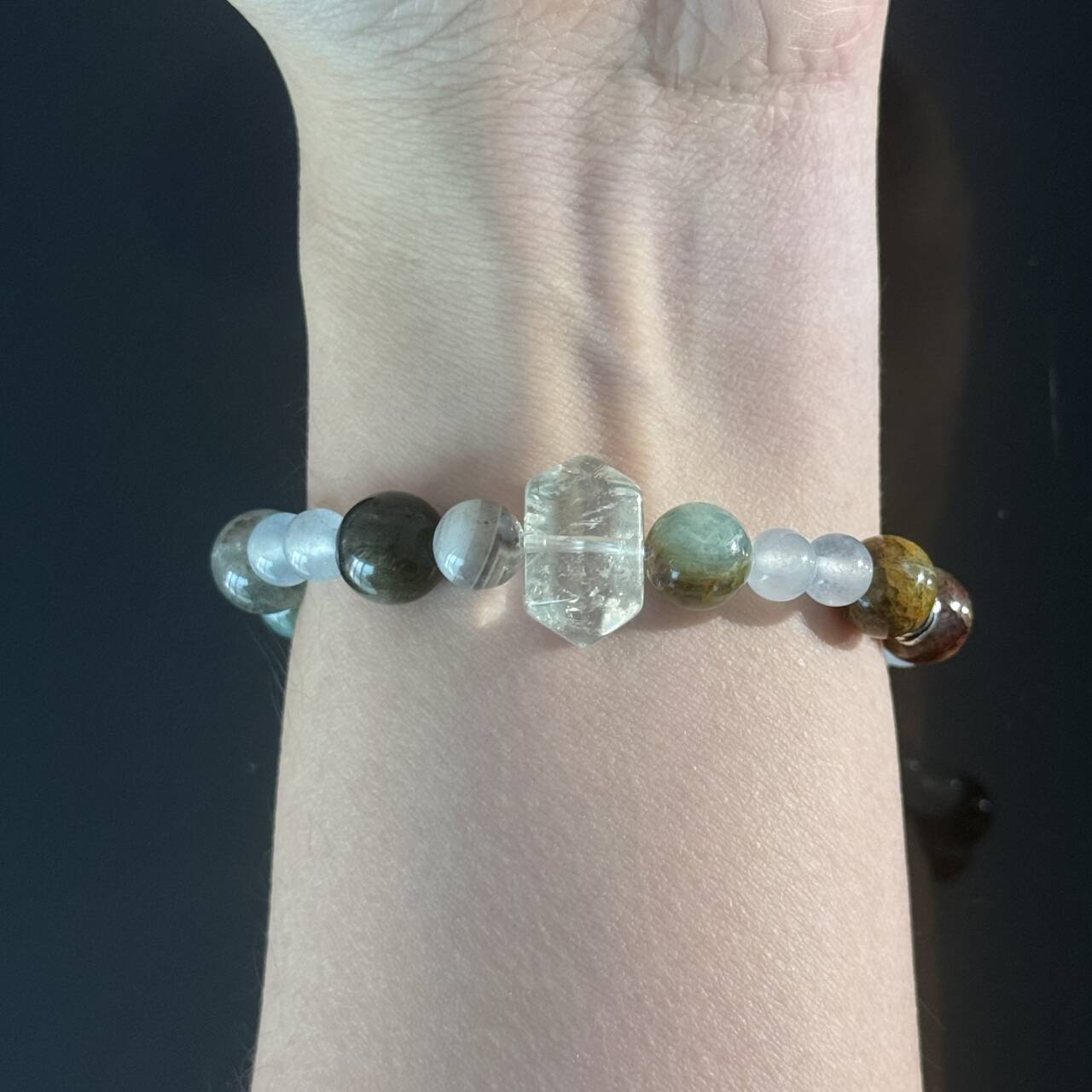 Multi-Gemstone Crystal Bracelet (Featuring Clear White Crystal) — Helps Balance Body & Mind and Boost Energy