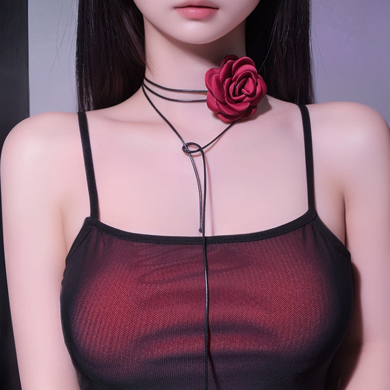 Rose Free Lace-up Neck Ring