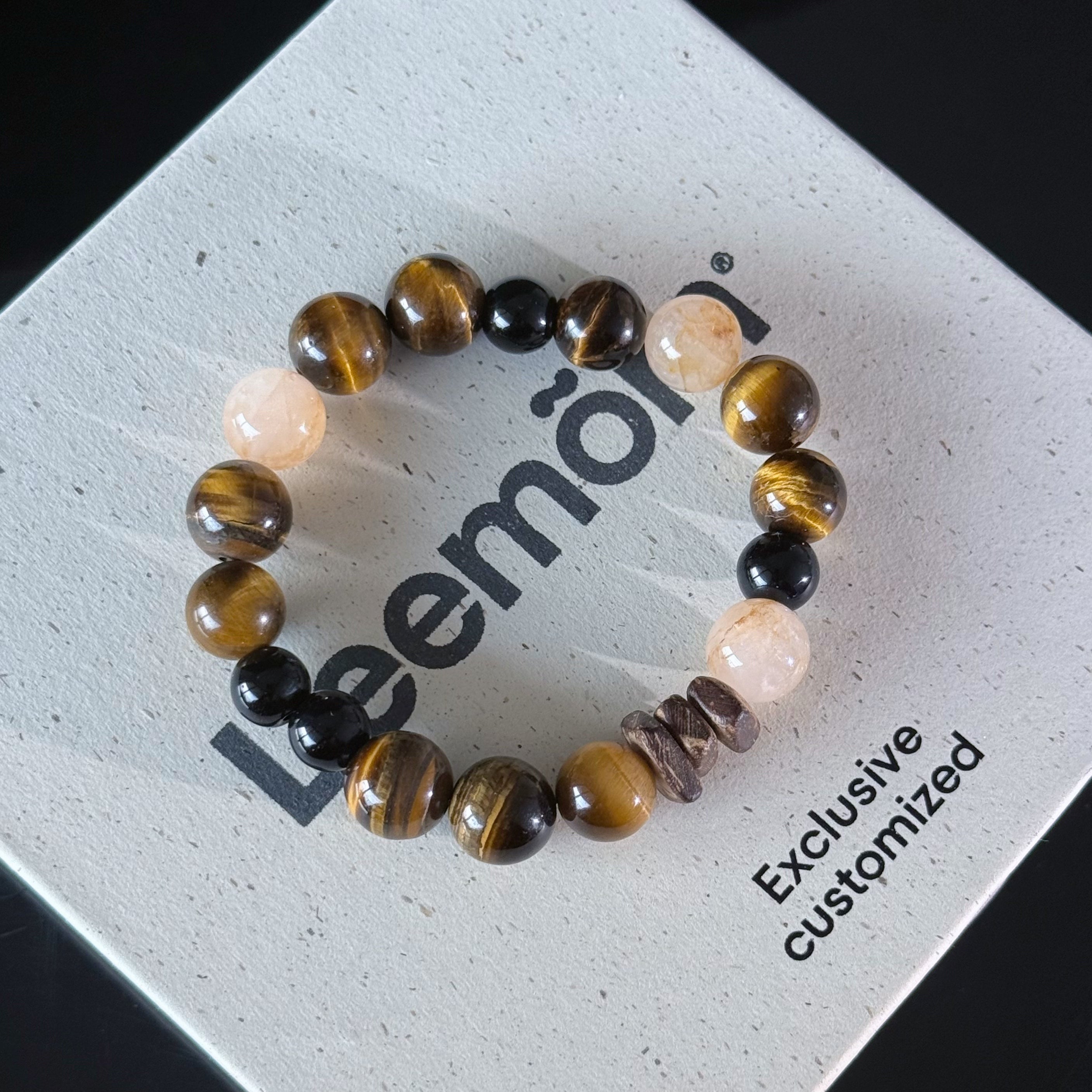 Strength, Confidence & Wealth Zodiac Crystal Bracelet for Leo & Capricorn