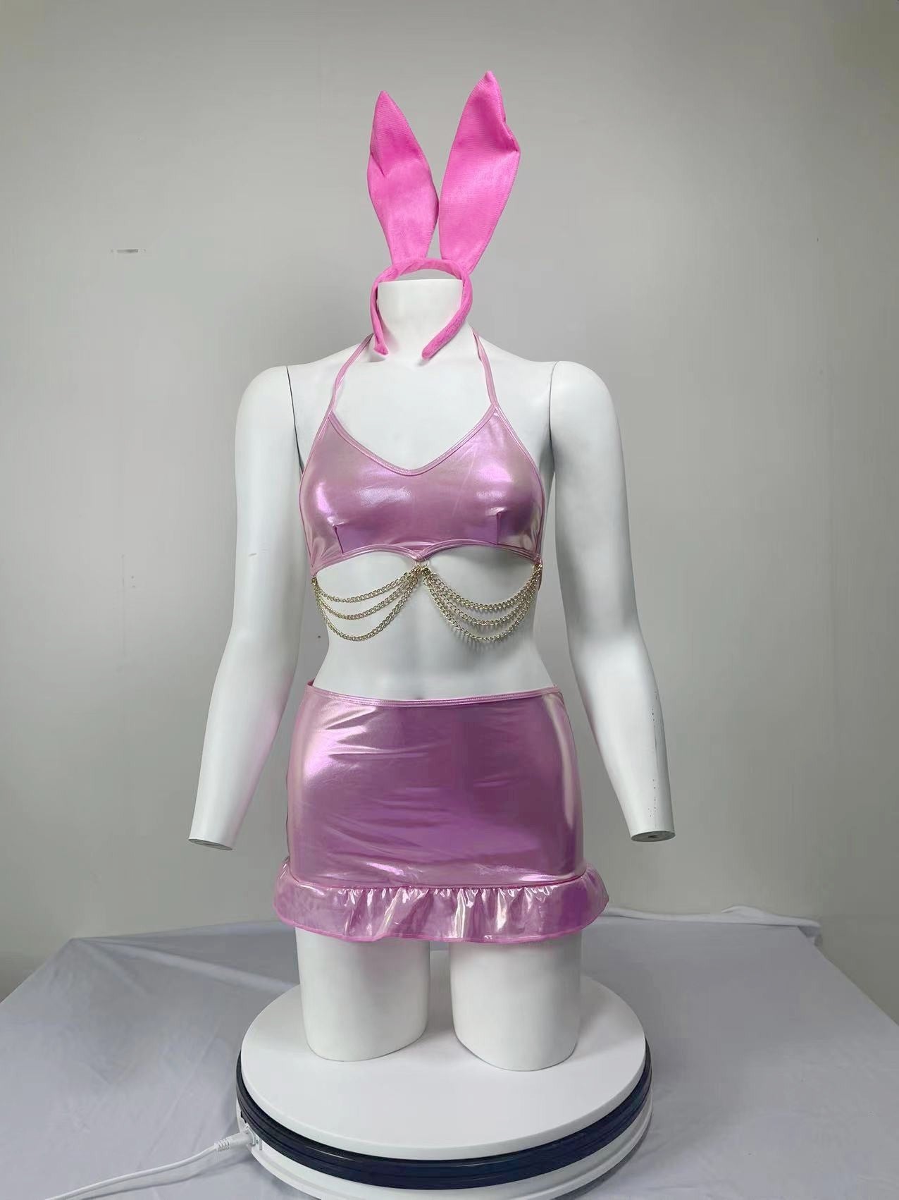 Seductive Club Party Set Shiny Metal Chain Pleated Booty-Hugging Skirt
