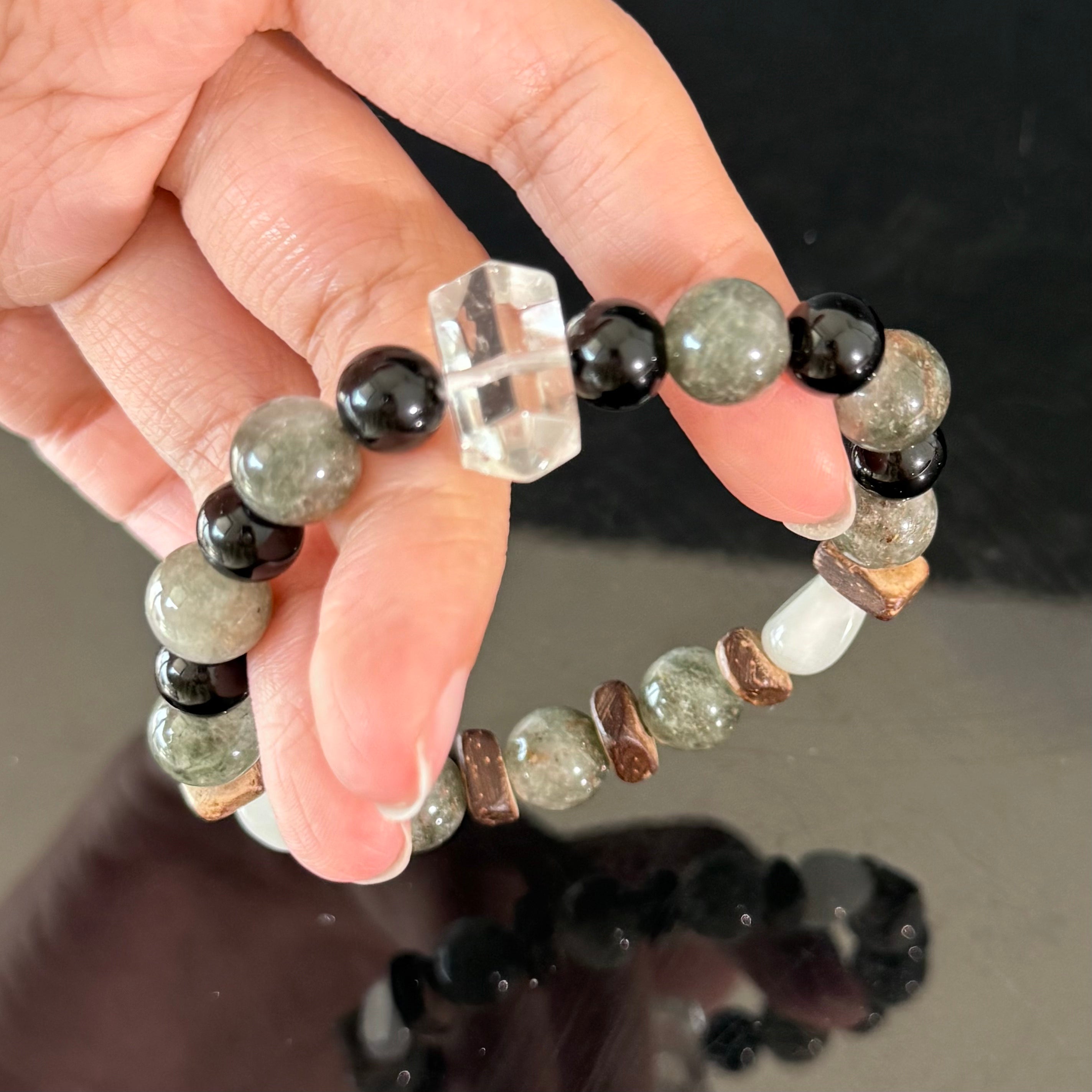 Capricorn Healing Crystal Bracelet